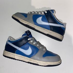 NIKE DUNK LOW SIZE 6Y